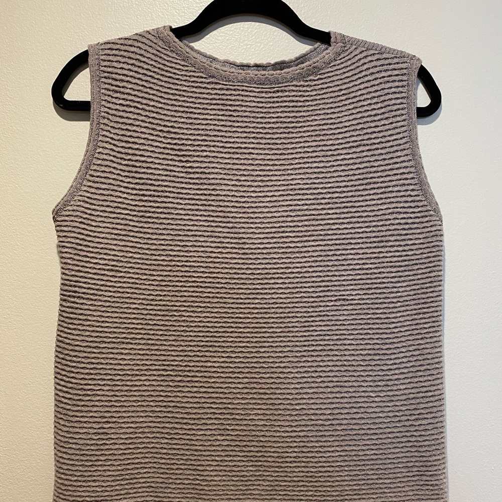 St. John Gray Textured Tank Top